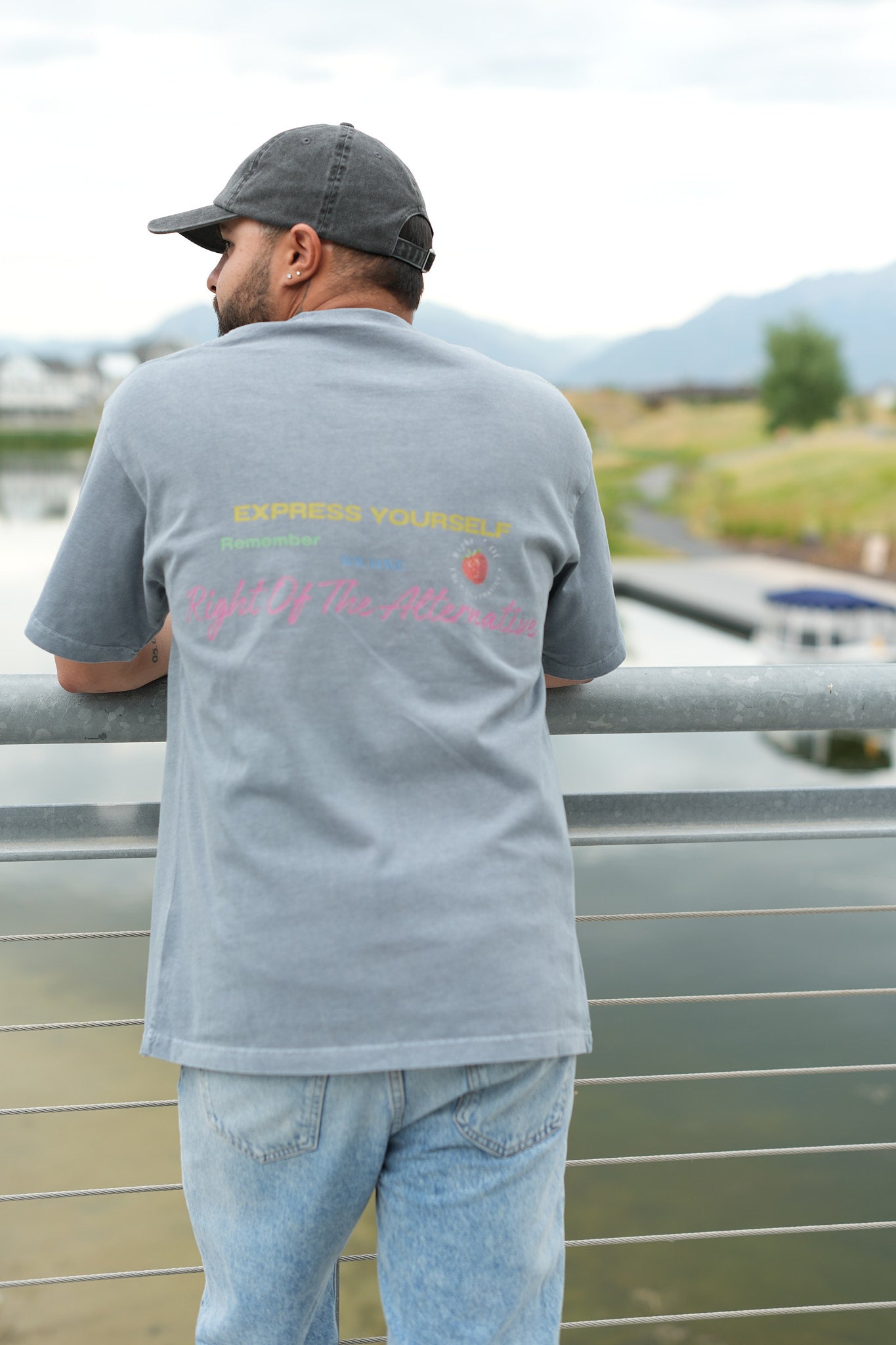 Echo Tone Tee | Enzyme-Washed Oversize T-Shirt – Gender Neutral